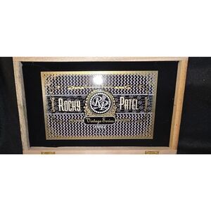 Vintage Series Rocky Patel 1992 Wood Cigar Box. Ecuadorian Sumatra. Toro.